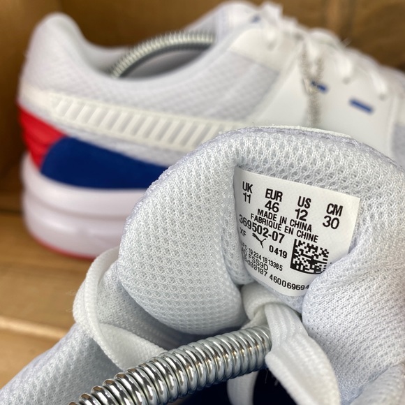 *SOLD* NEW Men’s Puma Future Premium Running Sneakers - Picture 8 of 11